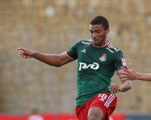 От Саленко до Мампаси. Какие украинские футболисты меняли гражданство на российское