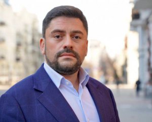 Спійманий на хабарі &quot;слуга&quot; вийшов із партії