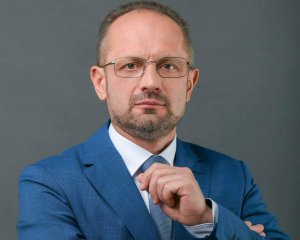 &quot;Українські дипломати мають боротися нарівні з військовими&quot;, - Безсмертний