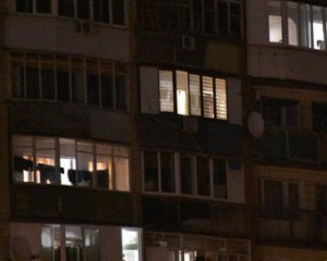 Українців просять вимкнути світло в оселях
