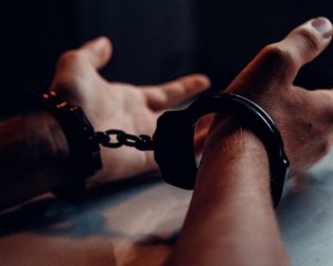 Спіймали жінку, яка малювала мітки для окупантів