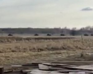 Колонну российской техники заметили в Сумской области - видео