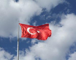 Турция закрывает Босфор и Дарданеллы для российских кораблей