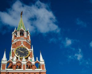 Россия планирует ввести военное положение - запретят митинги, ограничат связь