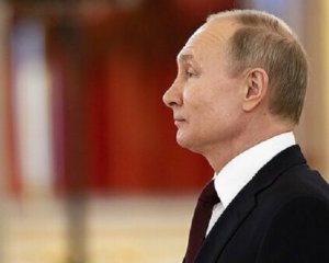 Путин спрятался от Зеленского