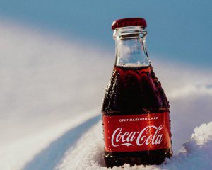 После скандала Coca Cola уходит с российского рынка