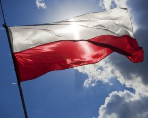 Польша не согласовала с США передачу истребителей Украине
