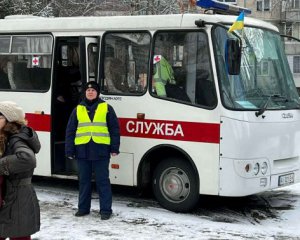 Действие гумкоридора из Сум в Полтаву продолжили