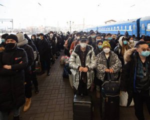 У Польщі підписали закон про допомогу біженцям з України