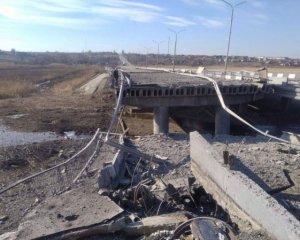 Оккупанты уничтожили мост между Энергодарергодаром и Запорожьем