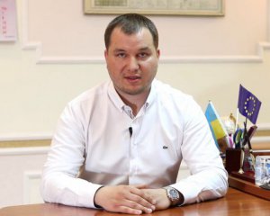 "Орки вдираються до людських домівок, виганяють людей на вулиці та забирають їжу" - Живицький