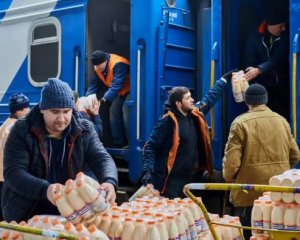 Укрзалізниця создаст запас продуктов по всей Украине