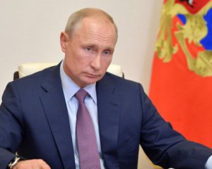 Отруєння, раптова хвороба, нещасний випадок: російська еліта розглядає відсторонення Путіна