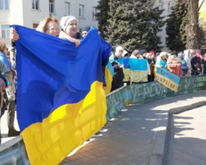 Опитування показало, як українці ставляться до Росії та Білорусі