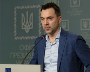 &quot;Ми знищили чотири російські армії&quot; - Арестович сказав, скільки ще залишилося