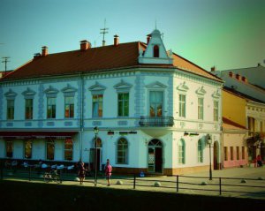 Мешканці Ужгорода вимагають дерусифікації міста