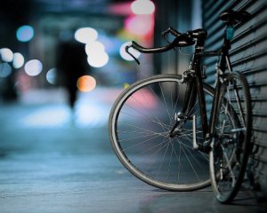 Ехали на велосипедах в больницу: оккупанты расстреляли пару пенсионеров