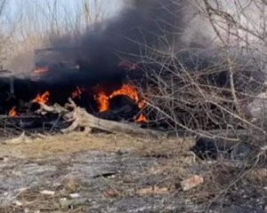 В Мариуполе рашистов отправляют в ад - сгорели четыре танка и самолет