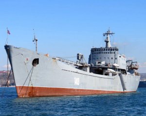 Вибухи у Бердянську: десантний корабель РФ побачив дно моря