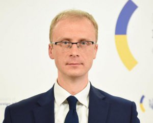 У МЗС відреагували на відмову Угорщини пропускати зброю для України