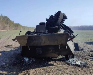 Командир танкового полку РФ застрелився, а &quot;розконсервована&quot; військова техніка повністю розкрадена