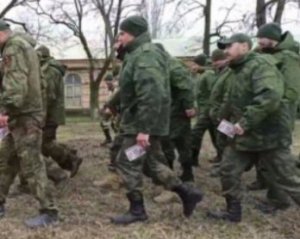 У Криму мобілізують на війну проти України - чоловіки тікають з півострова