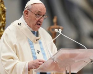 Папа Римський закликав припинити війну заради збереження людства