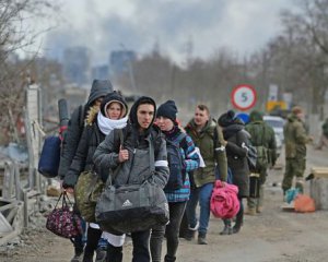 &quot;Отбирают документы и отправляют в так называемые фильтрационные лагеря&quot;: рашисты продолжают похищать жителей Мариуполя