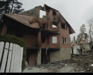 Розбиті будинки і спалені авто: наслідки &quot;русского мира&quot; в Ірпені показали на відео