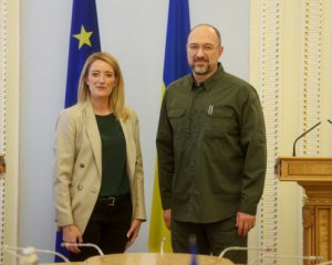 Україна закликала ЄС душити Росію новими санкціями - від газу до портів