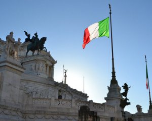 Італія готова виступити гарантом нейтрального статусу України - МЗС