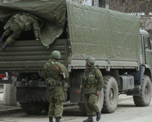 Колона російської техніки відійшла до Конотопа - окупанти стріляють у людей