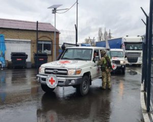 Червоний Хрест виїхав до Маріуполя для евакуації жителів