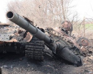 Парад під загрозою: Росія не може знайти військових для війни з Україною