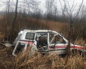 На міні в Чернігівській області підірвалось авто: в ньому перебувала сім&#039;я з дітьми