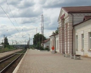 Росіяни обстріляли залізницю - у Слов&#039;янську і Краматорську заблоковані евакуаційні потяги