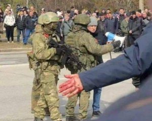 Оккупанты не выпускают мужчин из Запорожской области. Началась "мобилизация"