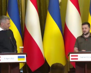 Канцлер Австрии поддержал Украину в войне с Россией, несмотря на нейтралитет страны