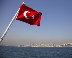 Туреччина не пропускатиме військові кораблі в Чорне море до кінця війни