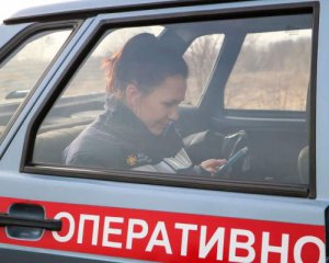 Обстріл Дніпра: поранення отримала рятувальниця, колеги просять про допомогу