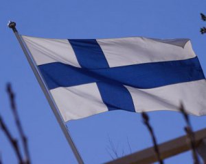 Фінляндія зупинила пересилання листів і посилок у Росію та Білорусь