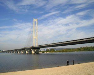 В Киеве полностью открыли Южный мост