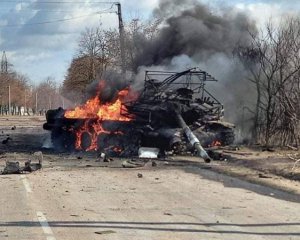 Житомирські десантники потрощили російські танки. Один з них - командирський