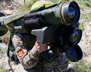 Єрмак просить у США більше зброї для України