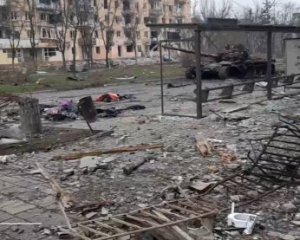 Росіяни перетворюють Маріуполь на гетто для українців