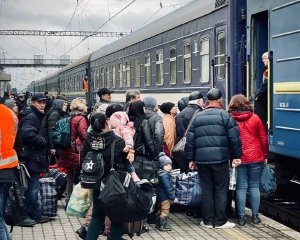 Евакуація українців: з&#039;явився графік потягів на 15 квітня