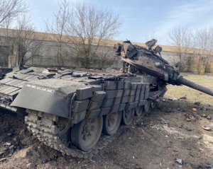 ЗСУ відбили на Донбасі 10 атак росіян і захопили їхній БТР