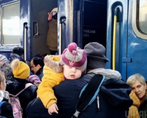 Укрзализныця назначила дополнительные эвакуационные поезда. Расписание движения