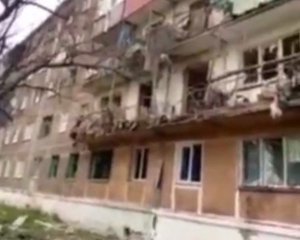 Оккупанты обстреляли город Золотое: двое погибших, четверо раненых