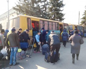 Жителей Луганщины просят эвакуироваться пока не поздно